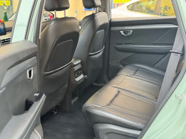 Wuling Asta — Фото автомобиля 5