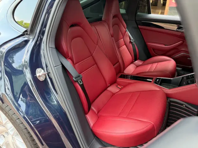 Porsche Panamera — Фото автомобиля 26