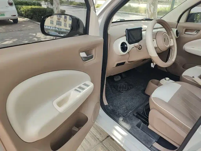 Wuling Hongguang Mini EV — Фото автомобиля 15