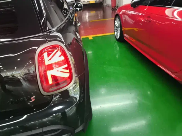 MINI Hatch — Фото автомобиля 23