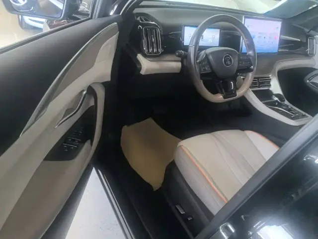 BYD Song Pro — Фото автомобиля 11