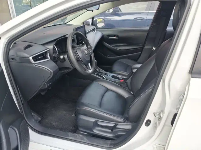 Toyota Corolla — Фото автомобиля 4