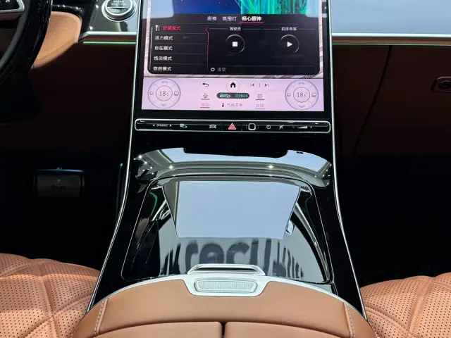Mercedes-Benz Maybach S-Class — Фото автомобиля 17