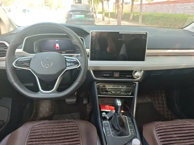Volkswagen Tharu — Фото автомобиля 12