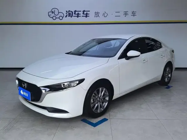 Фотография автомобиля — Mazda Axela