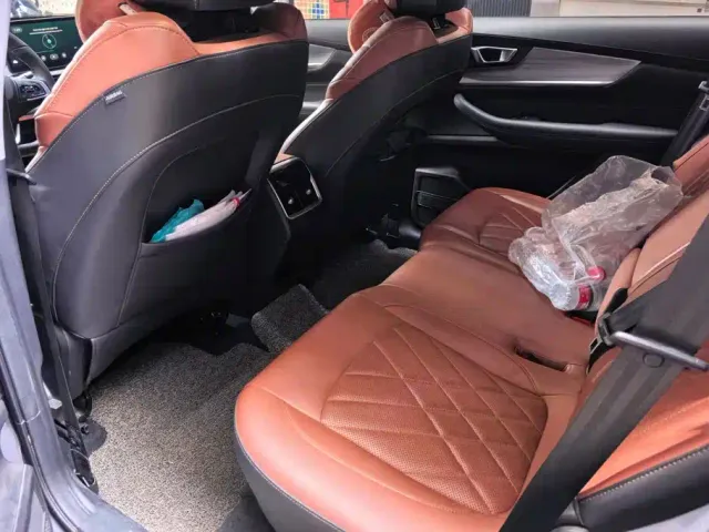 Chery Tiggo 8 — Фото автомобиля 11