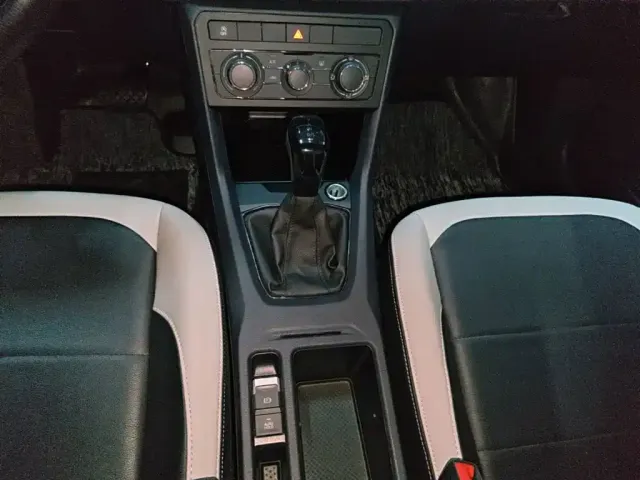 Volkswagen Tharu — Фото автомобиля 13