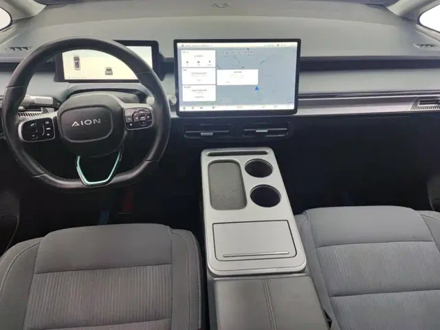 GAC Aion Y — Фото автомобиля 12