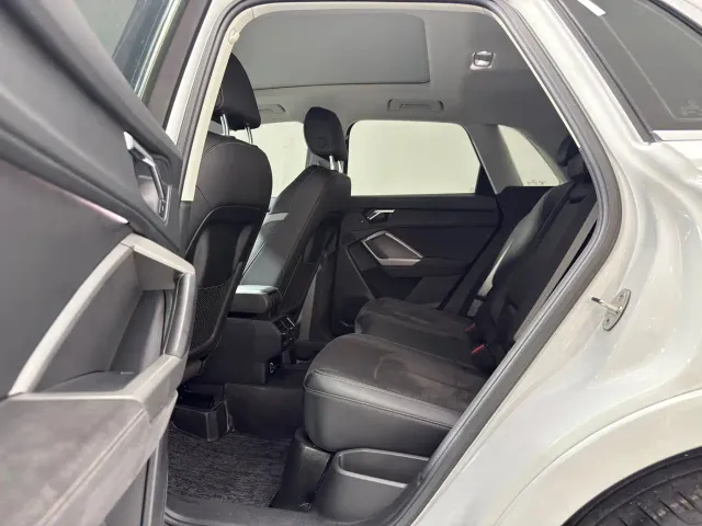 Audi Q3 — Фото автомобиля 5
