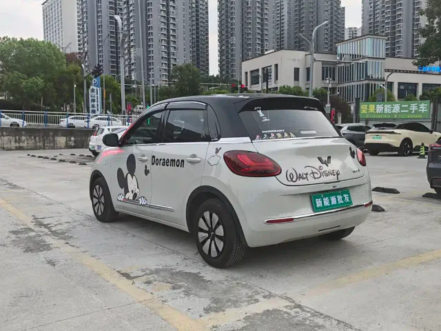 Wuling Bingo — Фото автомобиля 4