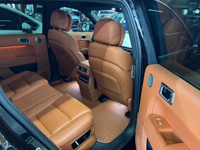 Li Auto L7 — Фото автомобиля 11
