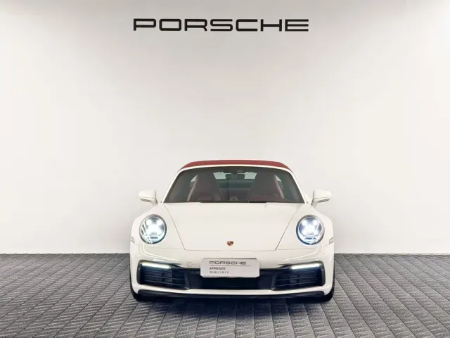 Porsche 911 — Фото автомобиля 2