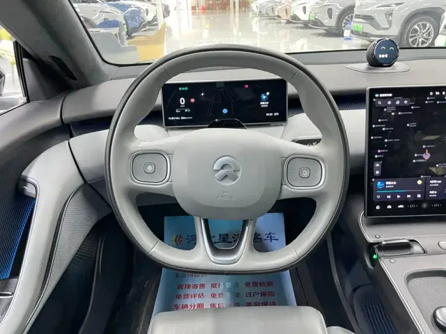 Nio ET5 Touring — Фото автомобиля 11