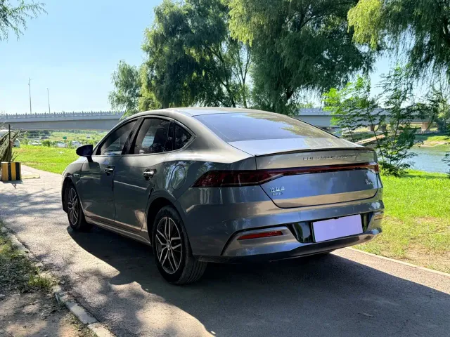 BYD Qin PLUS — Фото автомобиля 10