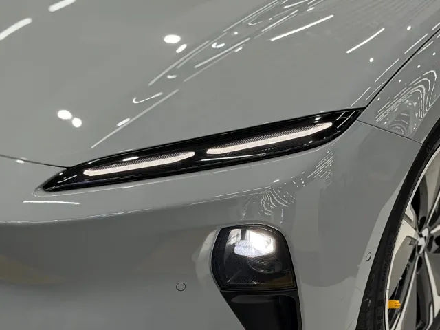 Nio ET5 Touring — Фото автомобиля 15