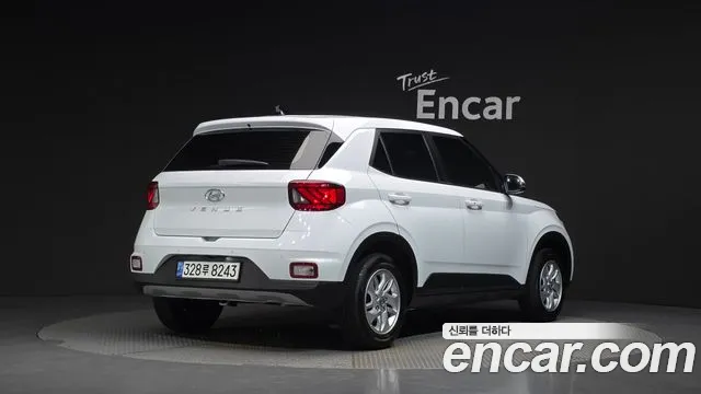 Hyundai Venue Venue 1.6 Modern Plus — Фото автомобиля 2