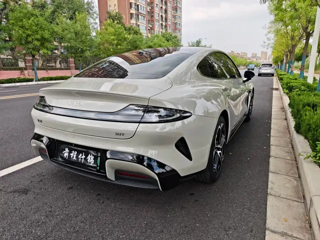 Xiaomi SU7 — Фото автомобиля 3