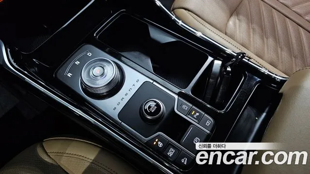 Kia Sorento — Фото автомобиля 12