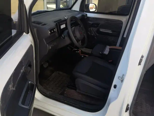 Wuling Zhiguang NEV — Фото автомобиля 9