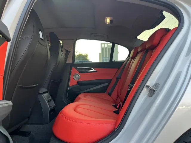 BMW 1 Series — Фото автомобиля 15
