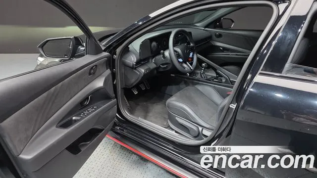 Hyundai Avante CN7 — Фото автомобиля 10