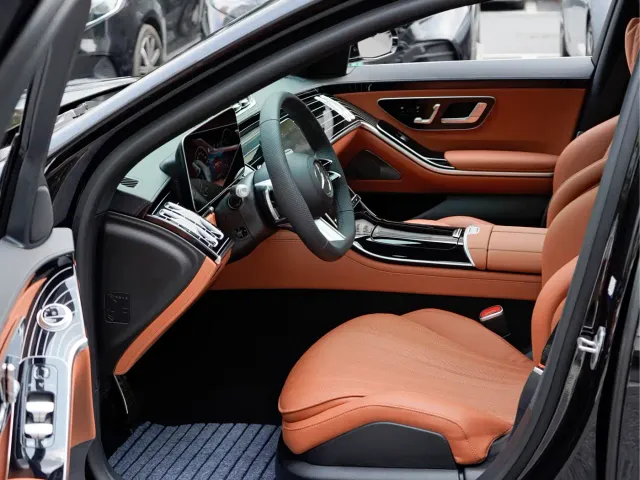 Mercedes-Benz S-Class — Фото автомобиля 10