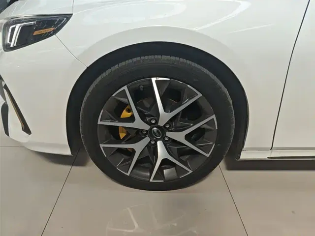 GAC Trumpchi Emkoo — Фото автомобиля 24