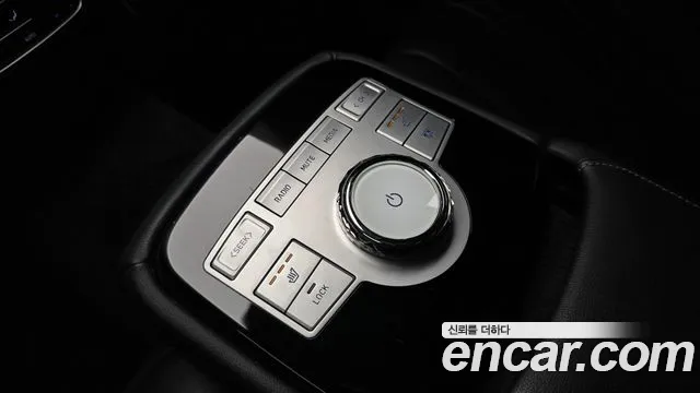Genesis G80 Бензин 3.5 турбо AWD — Фото автомобиля 25