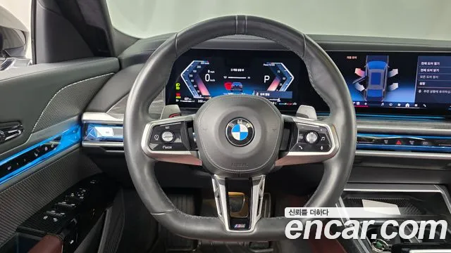 BMW 7 Series G70 — Фото автомобиля 18
