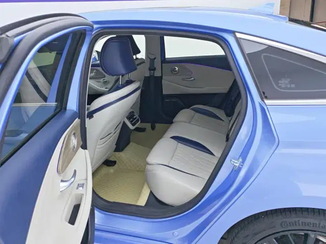 Chery Arrizo 8 — Фото автомобиля 11