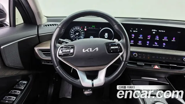 Kia K8 — Фото автомобиля 13