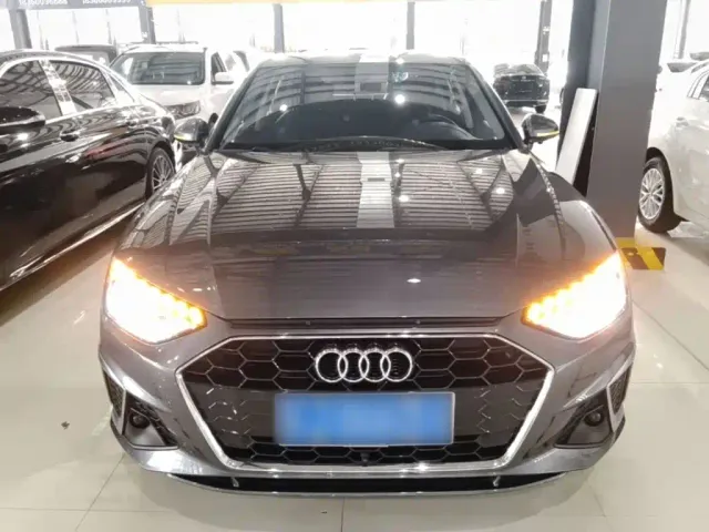 Audi A4L — Фото автомобиля 2