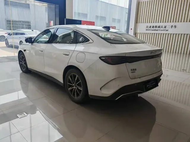 BYD Seal 06 — Фото автомобиля 5