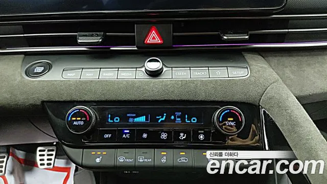 Hyundai AVANTE — Фото автомобиля 12