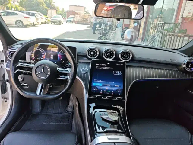 Mercedes-Benz C-Class — Фото автомобиля 9