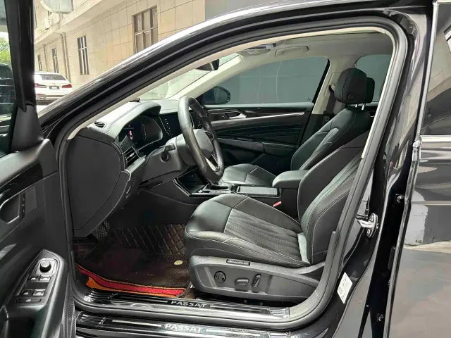 Volkswagen Passat — Фото автомобиля 9