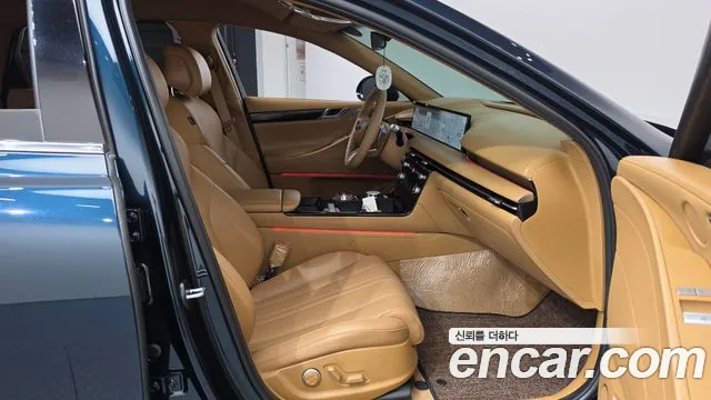 Genesis G80 Бензин 2.5 турбо 2WD — Фото автомобиля 25