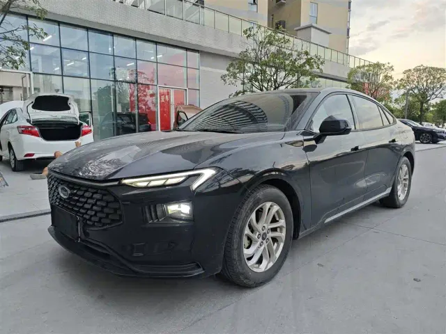 Фотография автомобиля — Ford Mondeo