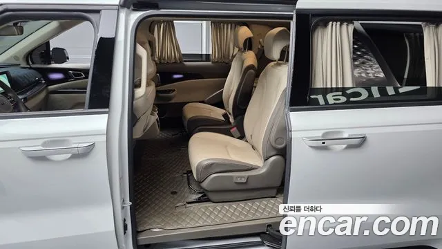 Kia Carnival 4th Gen — Фото автомобиля 17