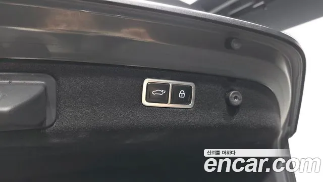 Genesis G70 New — Фото автомобиля 29