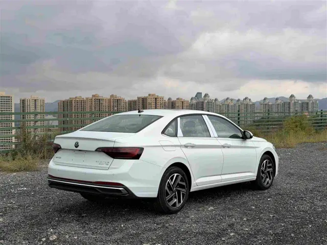 Volkswagen Sagitar — Фото автомобиля 4