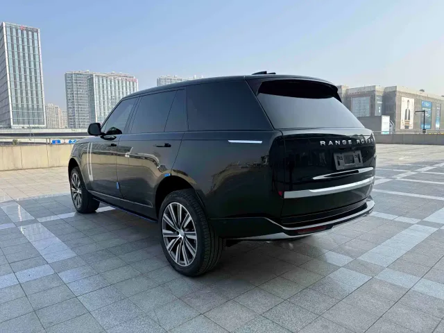 Land Rover Range Rover — Фото автомобиля 16