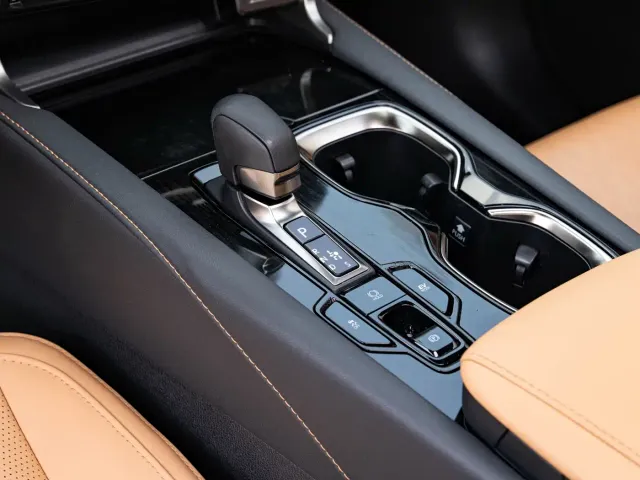Lexus RX — Фото автомобиля 15