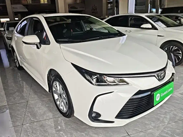 Toyota Corolla — Фото автомобиля 3