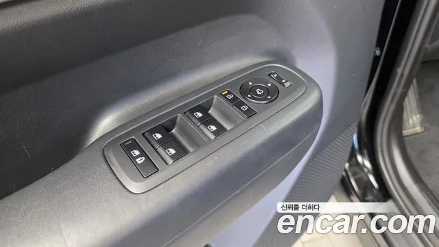 Hyundai Santa Fe MX5 — Фото автомобиля 28