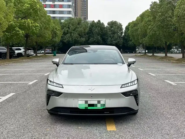 Dongfeng eπ 007 — Фото автомобиля 2