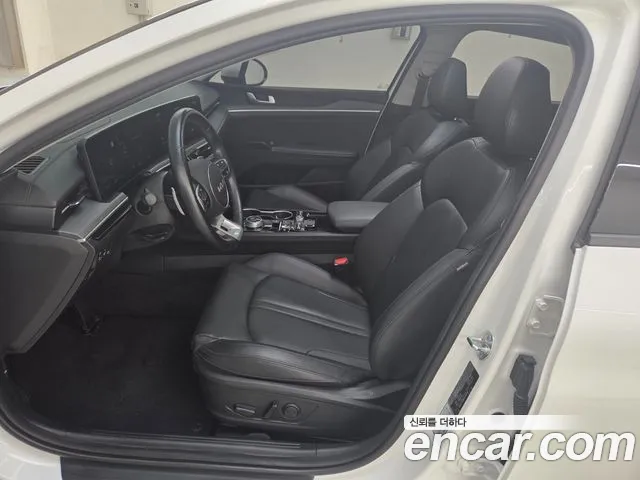 Kia K5 Новый K5 3 поколение 2.0 LPi(Для проката) — Фото автомобиля 12