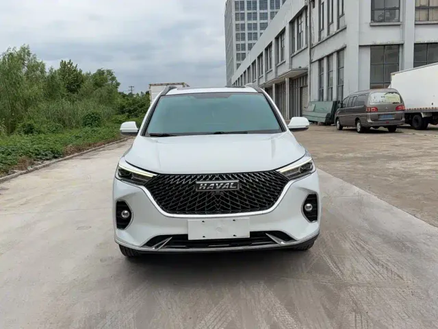 Haval M6 — Фото автомобиля 2