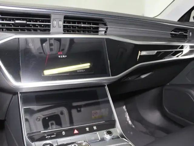 Audi A6L — Фото автомобиля 13