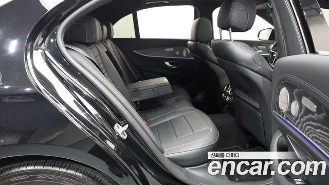 Mercedes-Benz E-Class W213 — Фото автомобиля 17